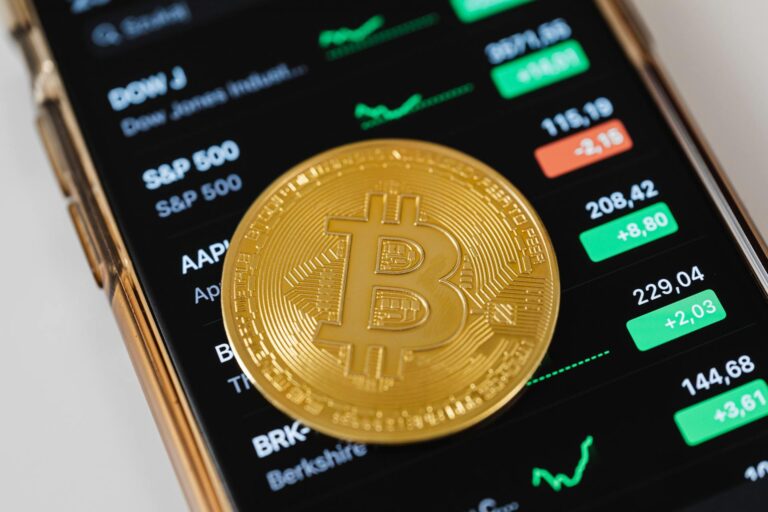 Como garantir segurança e praticidade nas suas negociações de cripto?